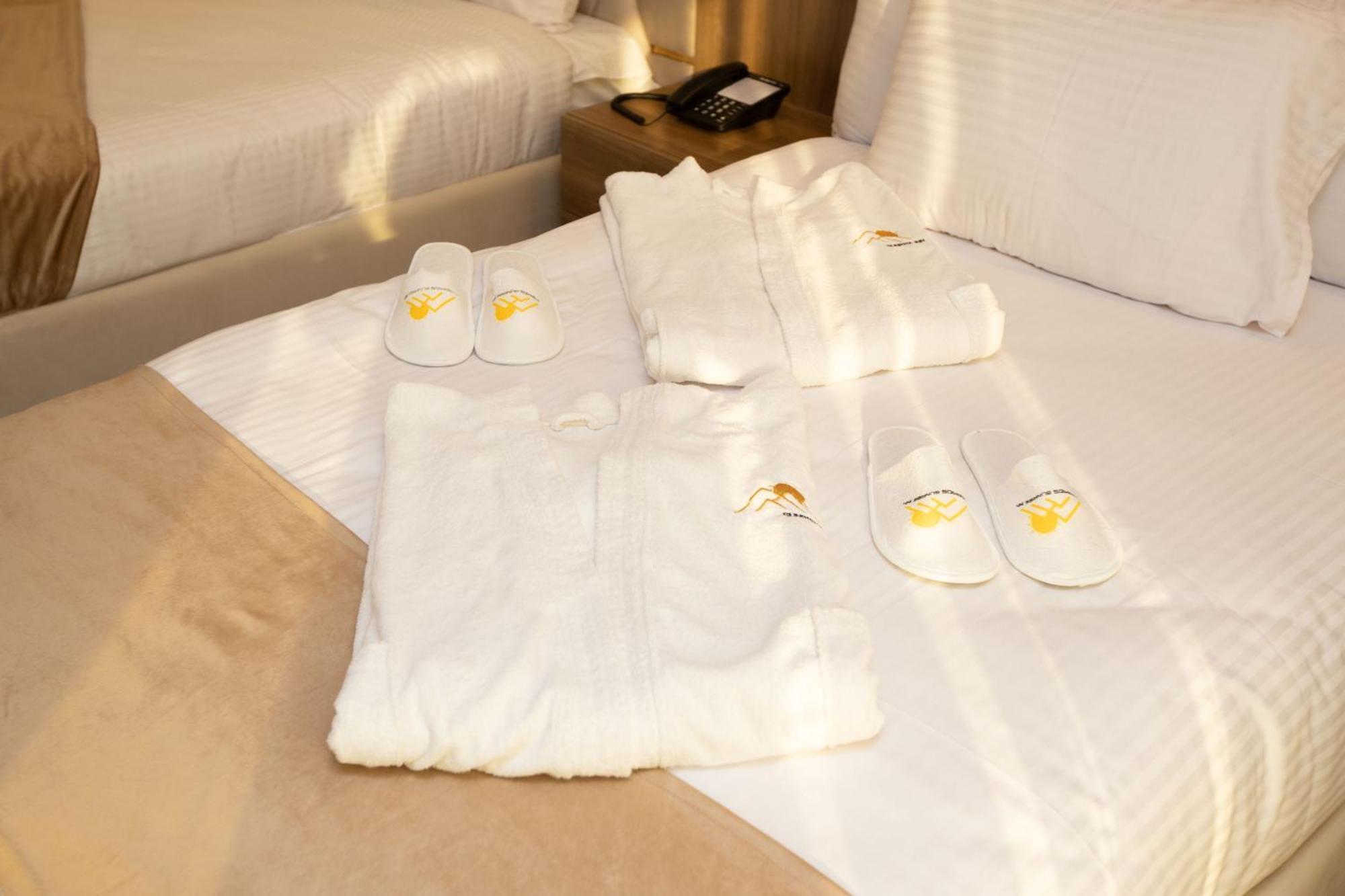 Golden Palm Sunrise Inn Kafrat al Jabal Экстерьер фото