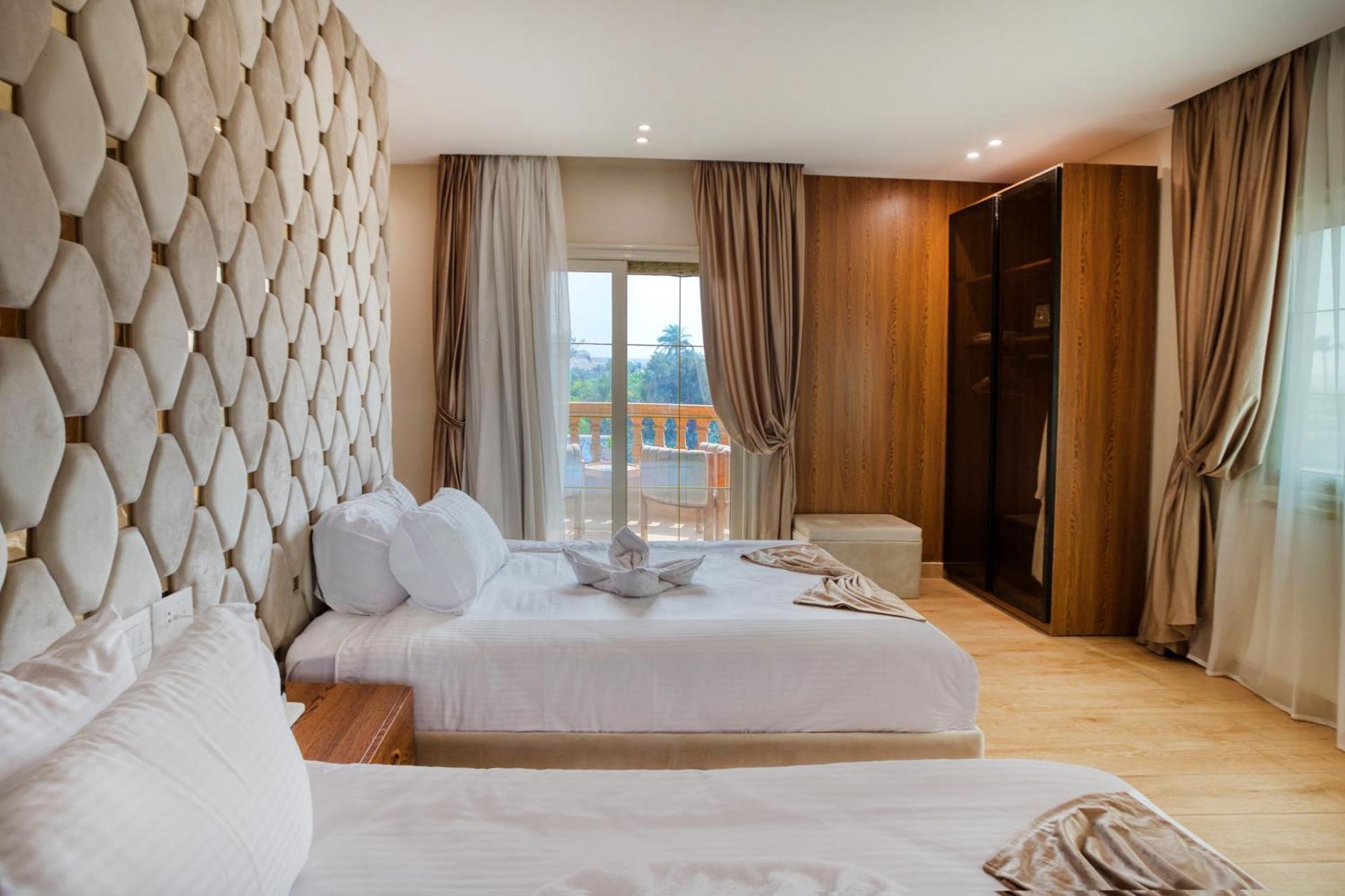 Golden Palm Sunrise Inn Kafrat al Jabal Экстерьер фото